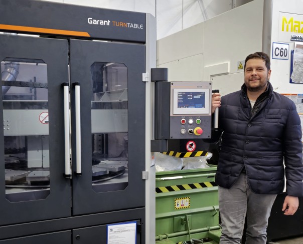 GARANT Automation Turntable (1)